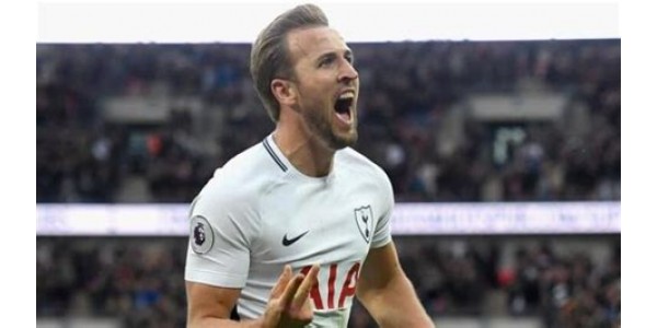 Kane wykonuje hat-trick